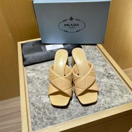 Picture of Prada Shoes Women _SKUfw113031424fw